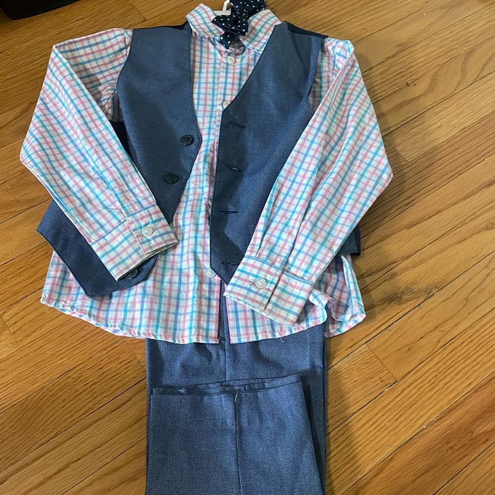 Boys 4 piece suite set